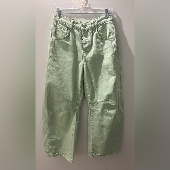 Free People “Good Luck” Barrel Jeans in Pistachio Green (Size 26) - Picture 4 of 8